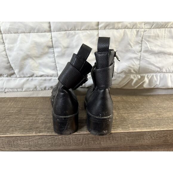 Karl Lagerfeld Paris Women Booties Payson Combat Black Boot Embellished Size 7.5 - Picture 3 of 5